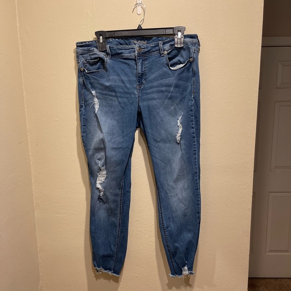 Maurices Jeans 3 For 5 Maurices Medium Wash Distressed Jeans Size